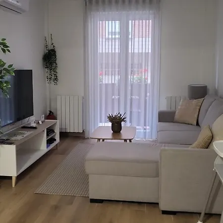 Zamakola Reformado Con Aire Acondicionado *